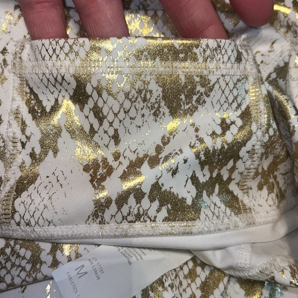 Fabletics Define PowerHold High-Waisted 7/8 Legging in Copper Foil Snake Medium - Picture 6 of 11